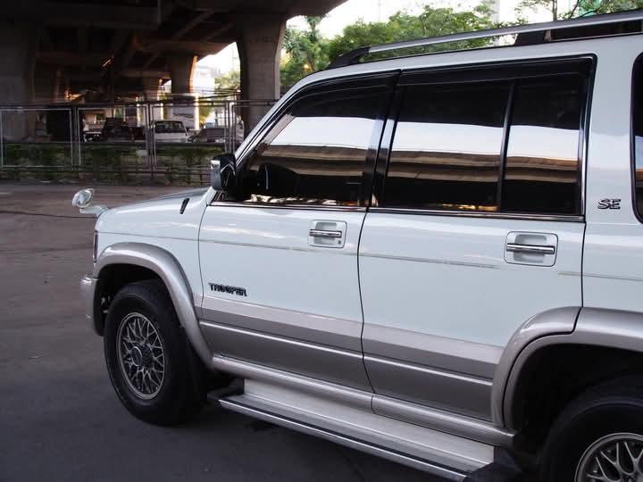 Isuzu Trooper V6 5