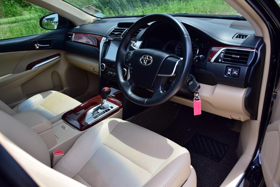 รถฝากขาย 259000 บาท/ ฟรีดาวน์ /TOYOTA CAMRY 2.0G /เบาะหนังแท้ไฟฟ้า คู่หน้า LPG+น้ำมัน 2ระบบ /ออโต้ ครุสคอลโทล แม็ก18 ขับดีช่วงล่างแน่นๆ /โทร0957401229 6