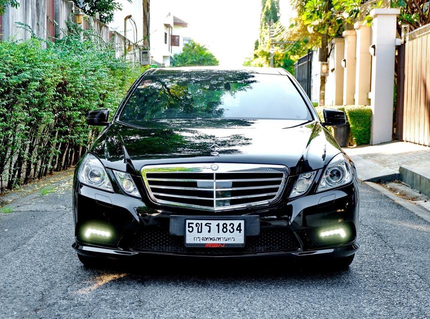 Mercedes Benz E250 AMG CGI (W212) ปี 2011  2