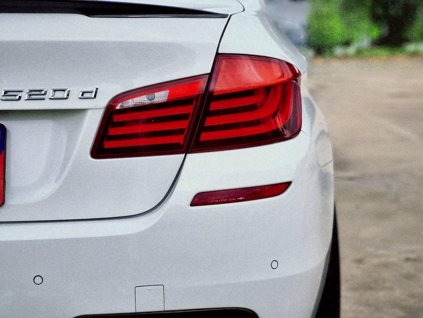 BMW 520d Sport ( F10 ) ปี 2014 ไมล์ 123,xxx km. 18