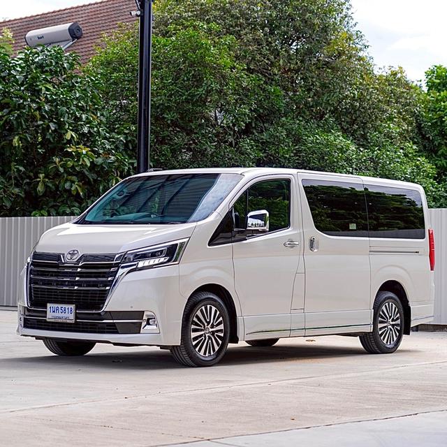 รหัสรถ 12AT5818 TOYOTA MAJESTY 2.8 Premium | ปีจด : 2021