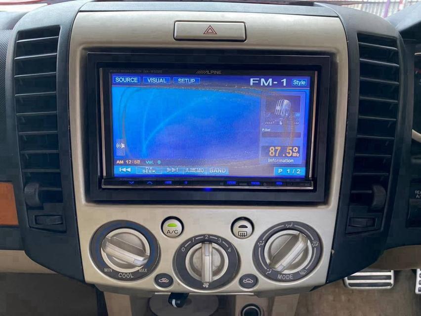 รถFORD EVEREST รุ่น LTD เครื่อง 3.0 cc ดีเซล เกียร์AUTO 4WD ปี2011 รูปที่ 5