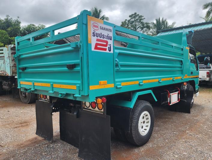 รถบรรทุก 6 ล้อ​ ISUZU​ NQR​ 175​ 4