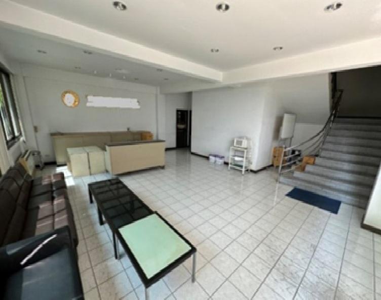 ให้เช่าโกดัง / โรงงาน อาคารสำนักงาน ซอยลาซาล 49 บางนา ทำเลดีใจกลางเมือง พื้นที่ดิน 6 ไร่ กับ 327 ตารางวา / พื้นที่อาคาร+โกดัง 7,700 ตารางเมตร  9