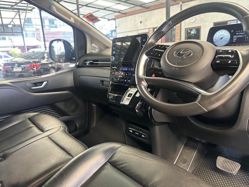 HYUNDAI STARIA 2.2 SEL จดทะเบียนปี 2022 รูปที่ 8