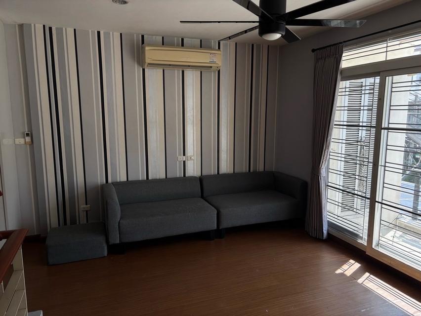 ให้เช่าทาวน์โฮม 3 ชั้น เออร์บาร์เนี่ยน urbanion บ้านสวยพร้อมอยู่ ใกล้ซีคอนสแควร์ (N.1949) 6