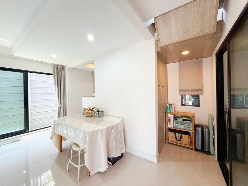 THE PLANT รังสิต-คลอง 2 บ้านแฝด แปลงมุม ฟรีค่าส่วนกลาง 1 ปี ราคาพิเศษ 10