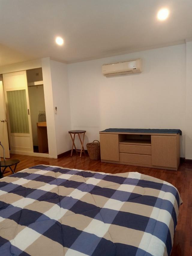 คอนโดบ้านสิริสุขุมวิท 13 1