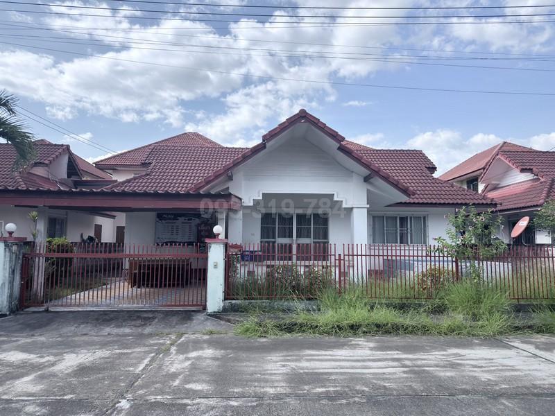 ขายบ้านเดี่ยว ชั้นเดียว ย่านหางดง หมู่บ้านธารอิงดอย หลังไปรษณีย์หางดง บ้านอยู่สุดซอย เงียบสงบ หน้าบ้านเป็นสนามหญ้า ไม่ชนใคร 2