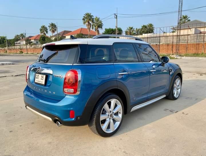 Mini Countryman สีน้ำเงิน 9