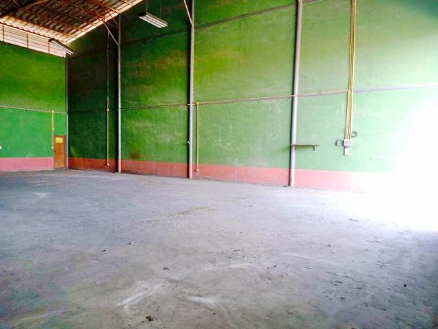 ทำเลเลียบมอเตอร์เวย์ฝั่งตะวันตก มอเตอร์เวย์บางปะอิน 1.4 กม. ให้เช่าโกดังพื้นที่ 360 ตร.ม. ตลาดบึงคำพร้อย 900 ม. ตลาดนานา 2