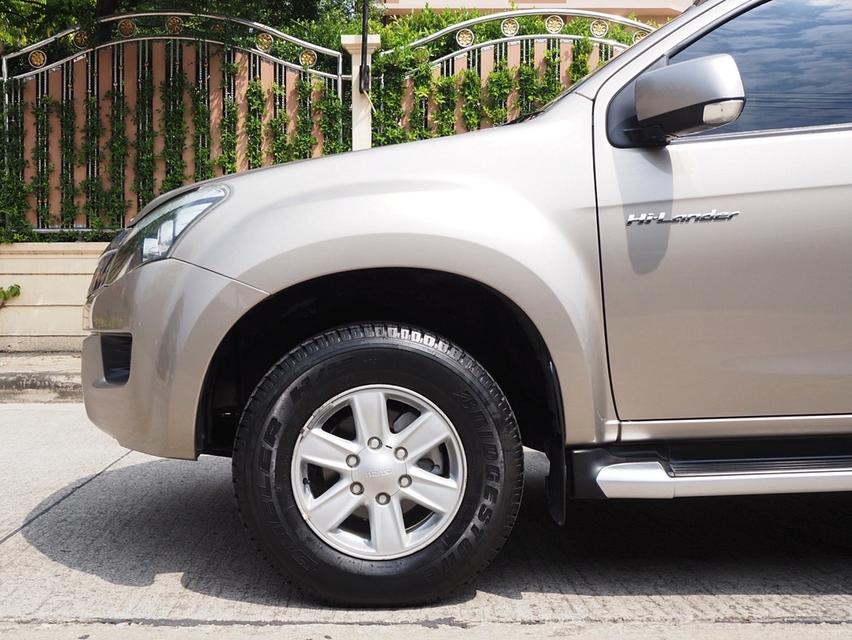 ISUZU D-MAX ALL NEW SPACECAB HI-LANDER 2.5 VGS Z ปี 2013 เกียร์MANUAL สภาพนางฟ้า รูปย่อยที่ 4