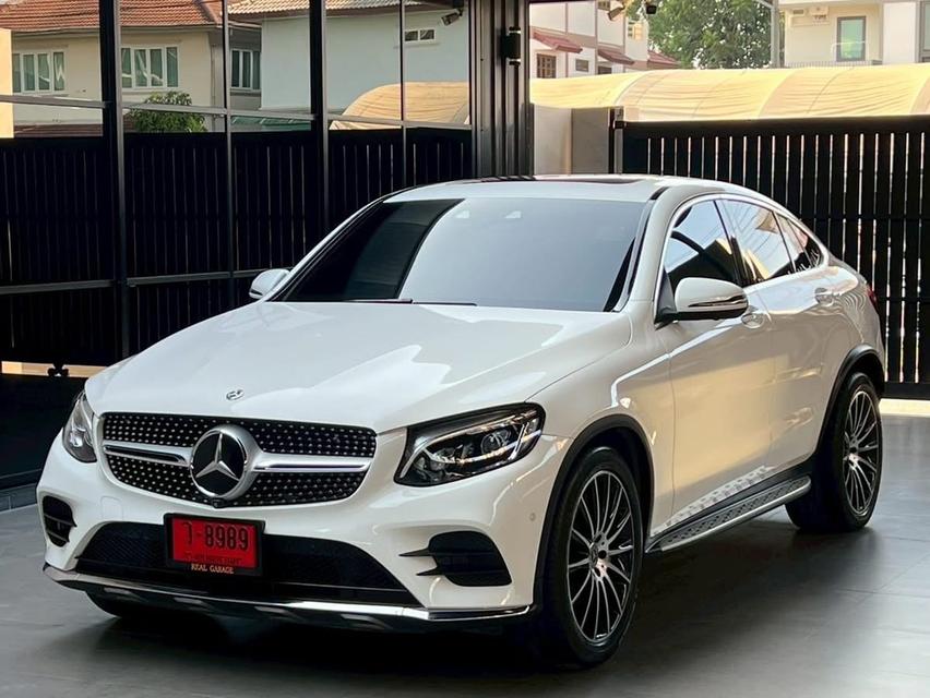 BenzGLC250 AMG Coupe