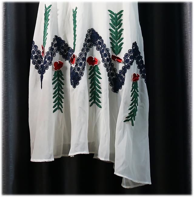 เดรส Cottagecore ลูกไม้ขาวปักลาย White Embroidered Cottagecore Dress with Lace @SP048 8