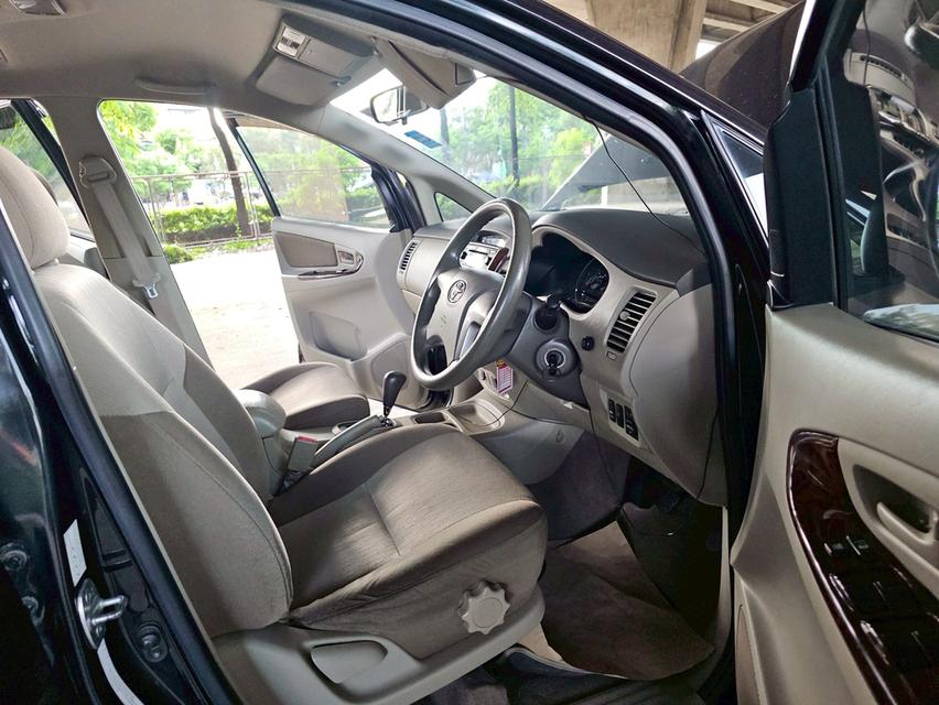 Toyota Innova 2.0G Year 2013 7