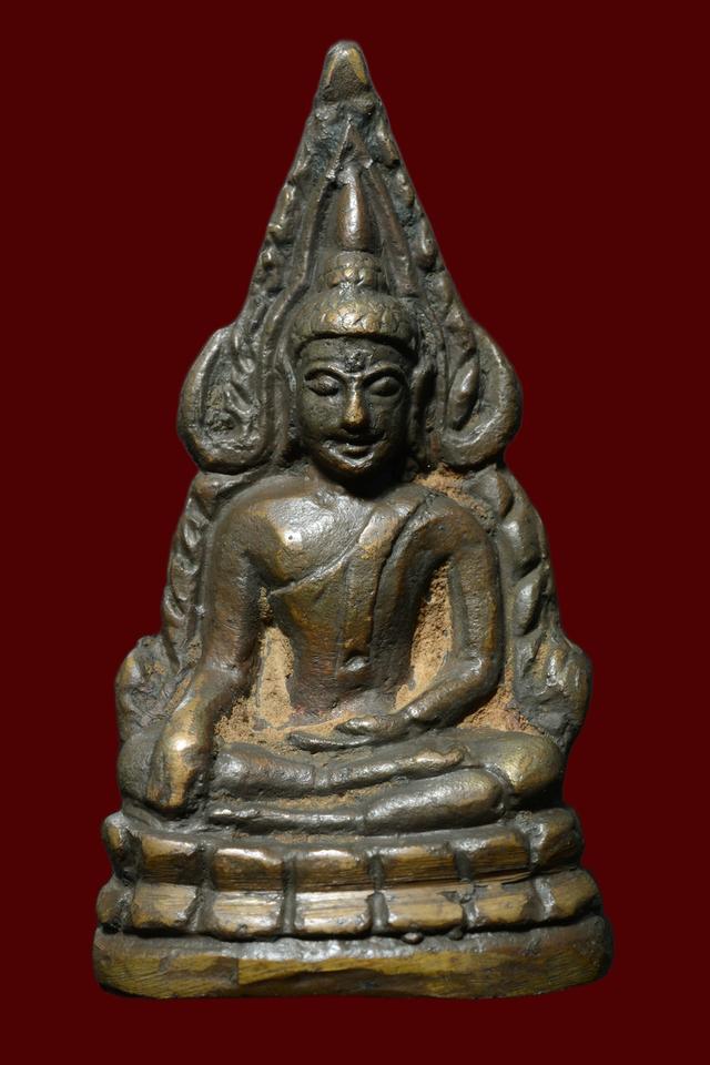 พระเครื่องทั่วไปแบ่งปันให้เช่าคับ