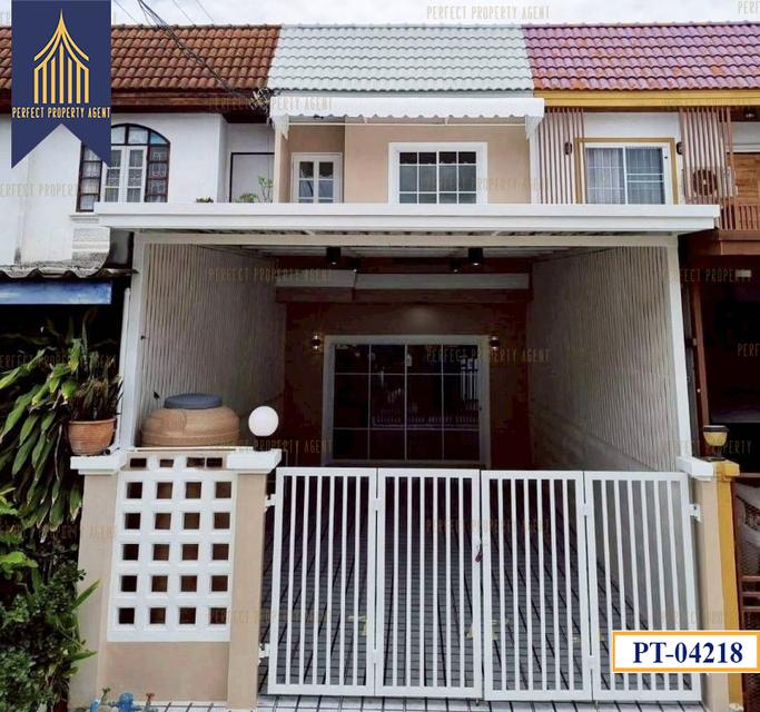 ทาวน์เฮ้าส์บัวทองแลนด์บางบัวทองราคาย่อมเยาว์ 1