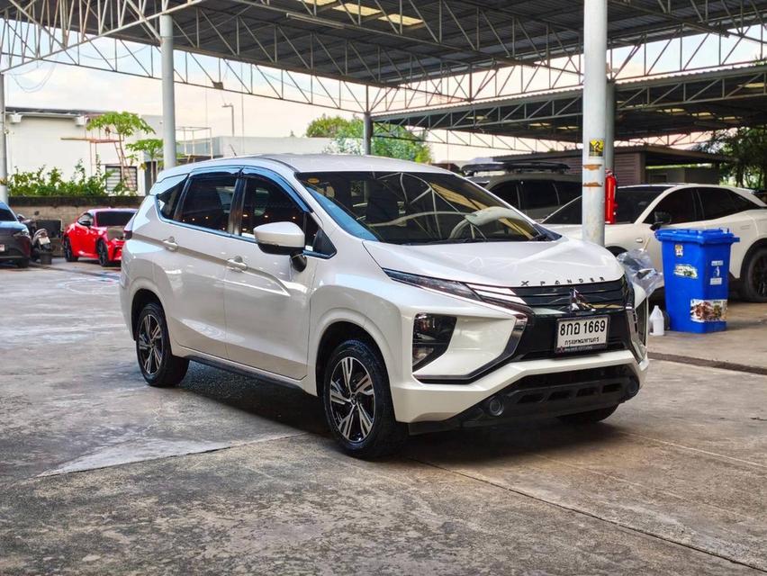 🚘Mitsubishi Xpander Wagon 4dr 7st Auto 4sp FWD 1.5i (CBU) GLS Y 2019. สีขาว เกียร์ออโต้