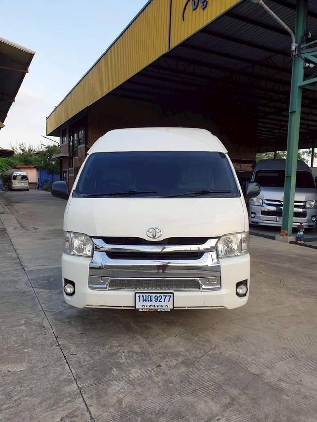 Toyota commuter 2017 14