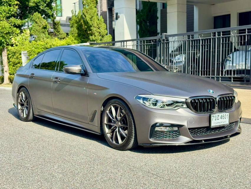 Bmw 530i M Sport G30 2017 หล่อสุดๆ เพิ่มสมรรถนะมาเต็มระบบ Bsiเหลือๆ