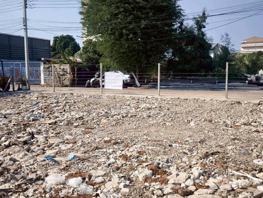 ขายที่ดินใกล้วัดอุดมรังสี 174 ตรว  ติดถนนคอนกรีต สาธารณะ ซ.เพชรเกษม 79 แยก 6  เขตภาษีเจริญ กทม. 8