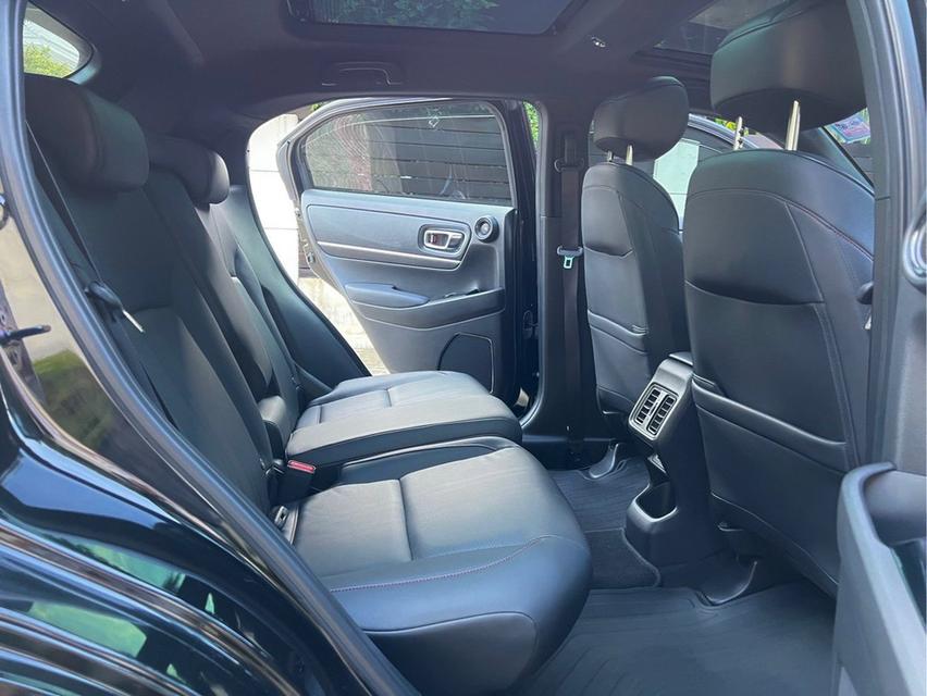 ขาย Honda HRV 1.8e:hev RS ปี22 17