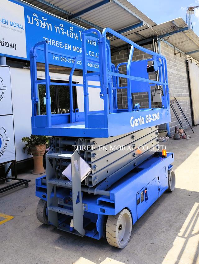 รถกระเช้า Scissor Lift Genie GS-3246 2