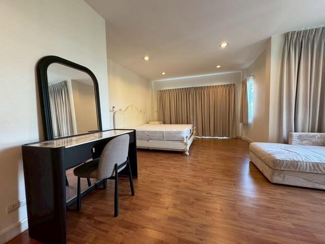 บ้านเดี่ยว 3 ห้องนอน 3 ห้องน้ำ 1 ห้องแม่บ้าน หมู่บ้านบางกอก บูเลอวาร์ด รัชดา-รามอินทรา 2 2
