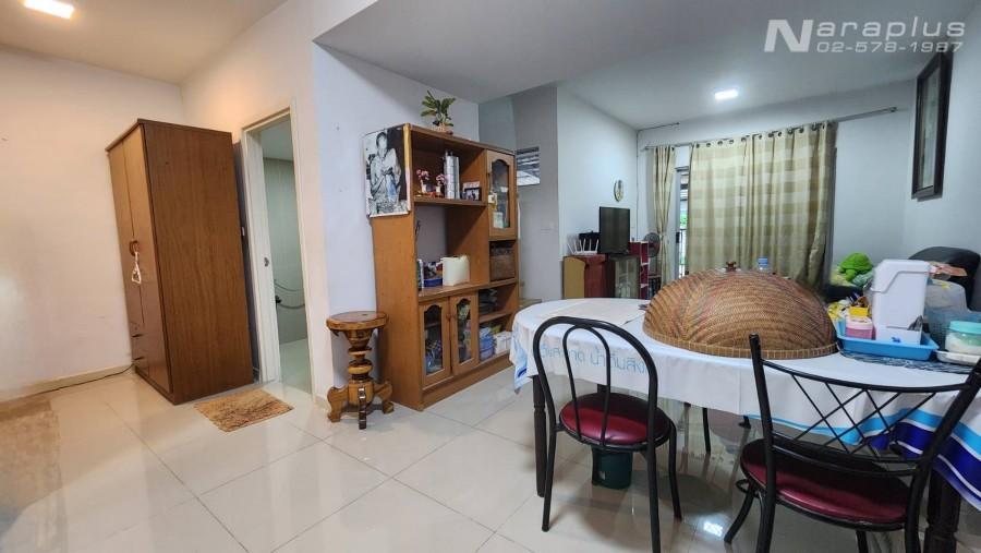 68060808 : ขายทาวน์เฮ้าส์ 2 ชั้น หน้ากว้าง 5.7 เมตร ขนาด 19.3 ตร.ว. หมู่บ้านพฤกษา วิลล์ 55/2 วงแหวน-รามอินทรา เฟส 2 สุเหร่าคลองหนึ่ง กรุงเทพฯ 9