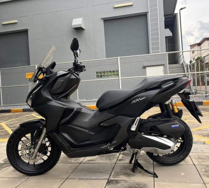 ส่งต่อ Honda ADV160 ปี 2022 รถใหม่ใช้น้อยมาก 2