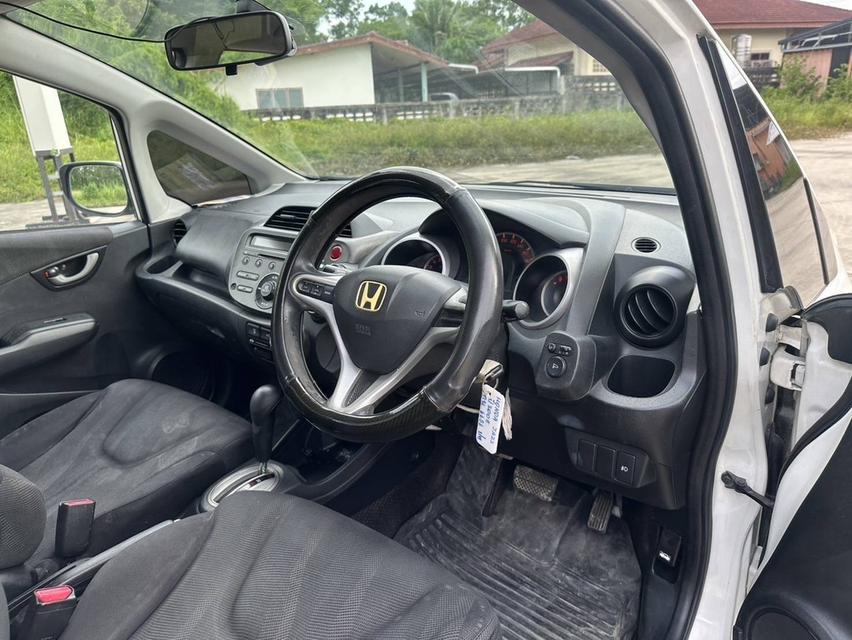 (แจ้งรหัสรถ BK5056) Honda Jazz 1.5 SV💥ปี2008💥 รูปที่ 11