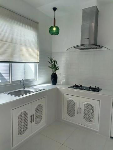 ให้เช่าทาวน์โฮม3ชั้น 25ตรว. อยู่ถนน รามอินทรา127 ใกล้บิ๊กซีสุวินทวงศ์ ทางออกไปฉะเชิงเทราได้ 5