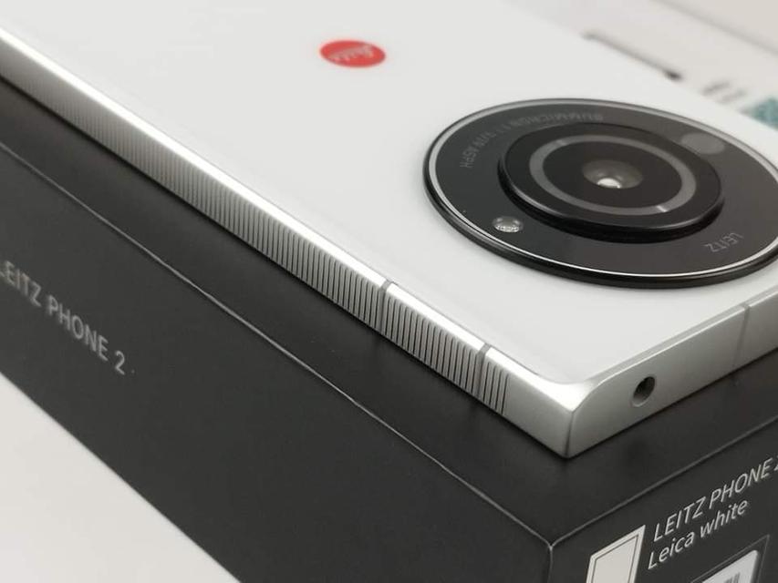 ขาย/แลก Leitz Phone 2 12/512 Leica White สภาพใหม่มาก แท้ ครบกล่อง เพียง 62,900 บาท  5