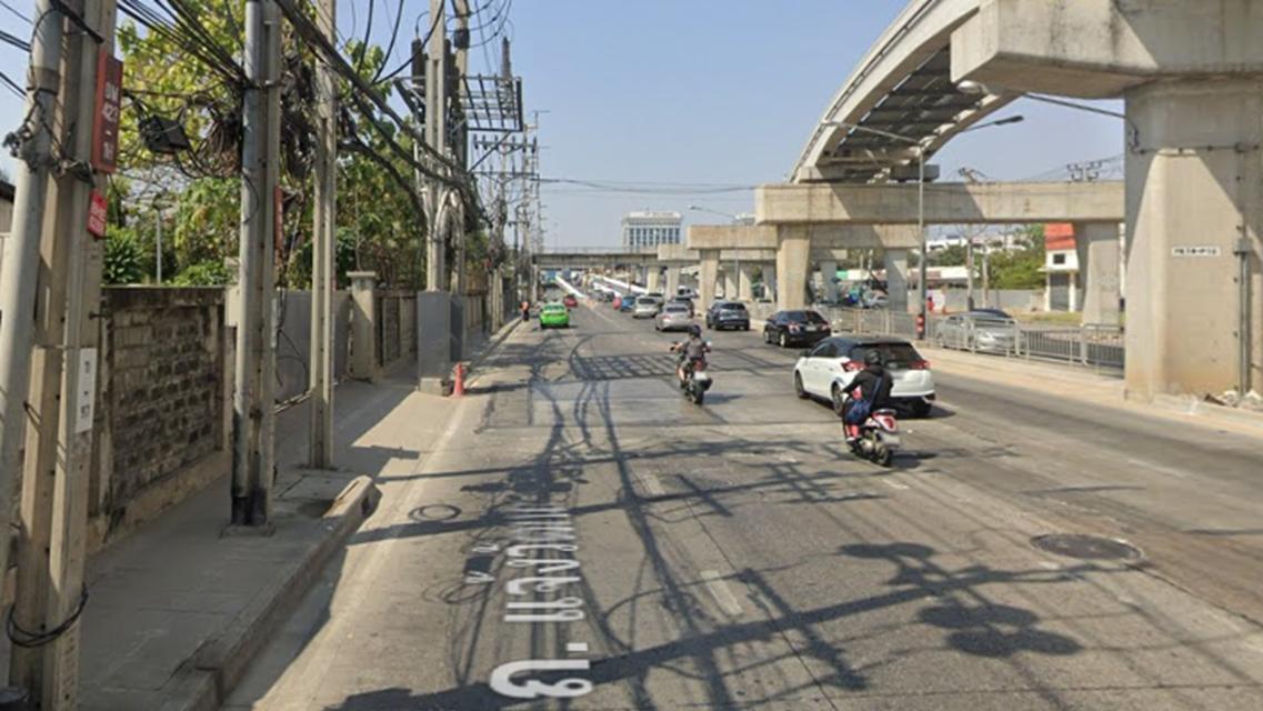 ขายที่ดินใกล้แยกหลักสี่โลเคชั่นดีมาก ห่างสนามบินดอนเมืองเพียง 2 km. 2