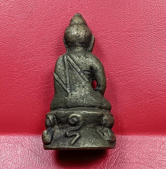 พระเครื่องและวัตถุมงคล รูปที่ 2