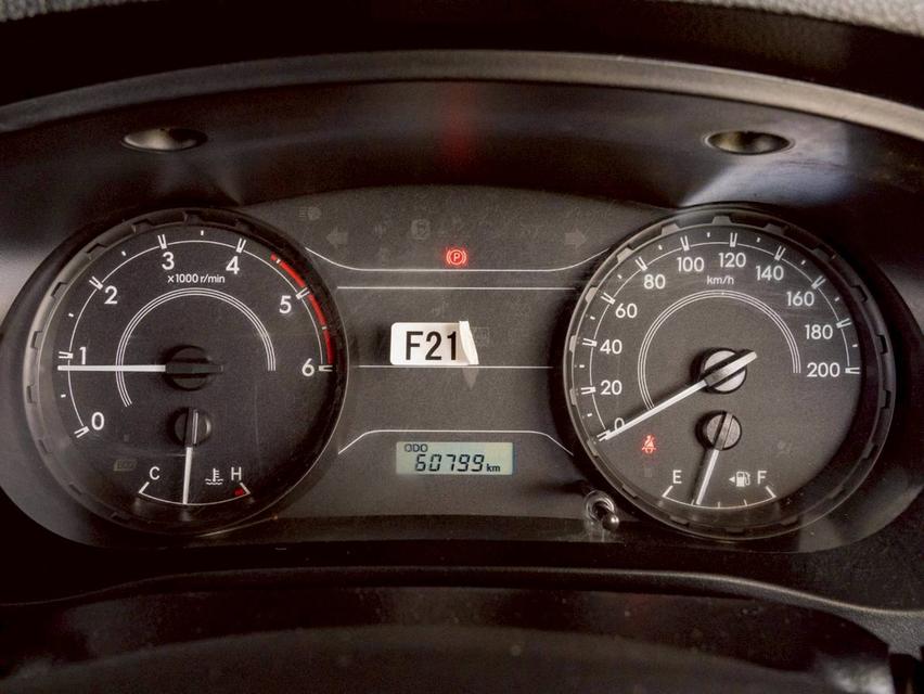 TOYOTA HILUX REVO 2.4J Standard ปี จด 2020 13