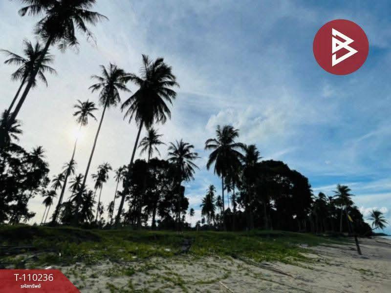 ขายที่ดินติดทะเล เนื้อที่ 45 ไร่ 3 งาน 21.0 ตารางวา ตำบลสระแก้ว ท่าศาลา นครศรีธรรมราช