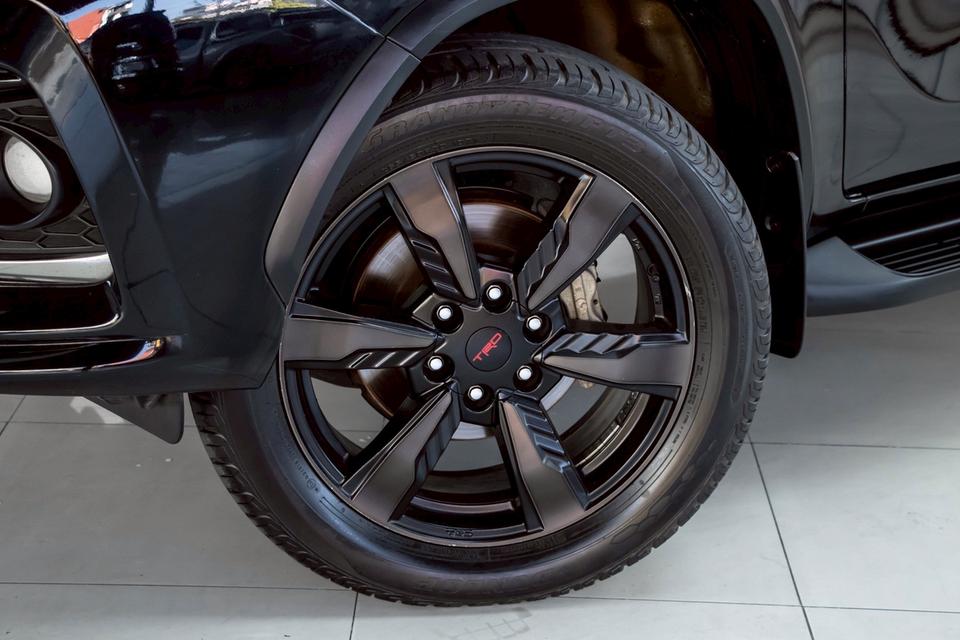 🖤 หล่อดุ ตัวท็อปสายลุย! TOYOTA FORTUNER 2.8 TRD Sportivo 4WD ปี 2016 🖤 รูปที่ 6