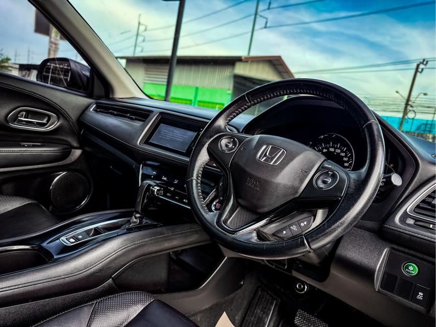 ขาย Honda HRV 1.8El ปี17 11