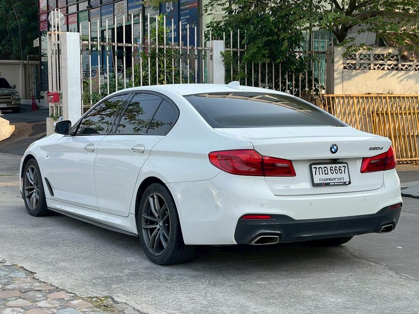 รหัสรถ PJP6667 2019 BMW 520d M Sport รูปที่ 8