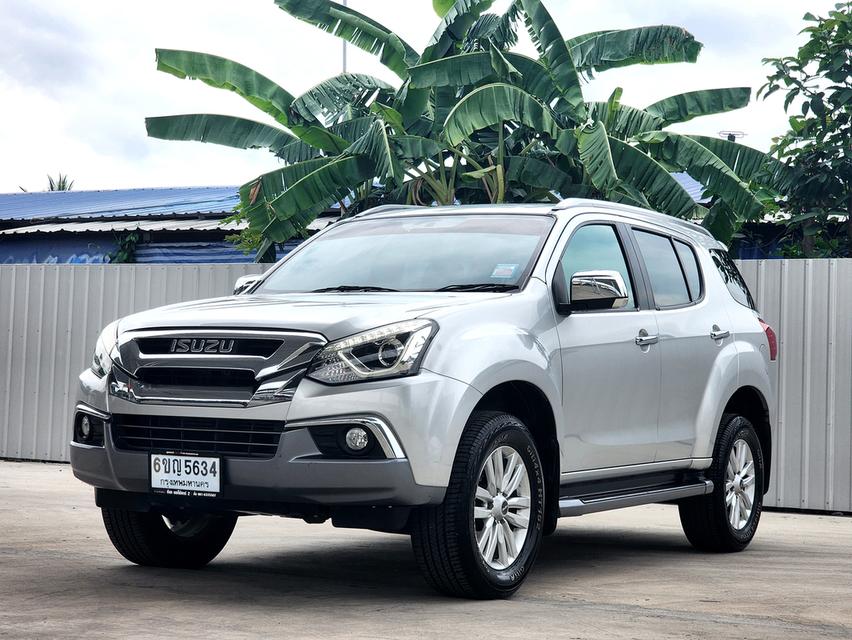  ISUZU Mu-X 1.9DVD A/T ปี 2018 