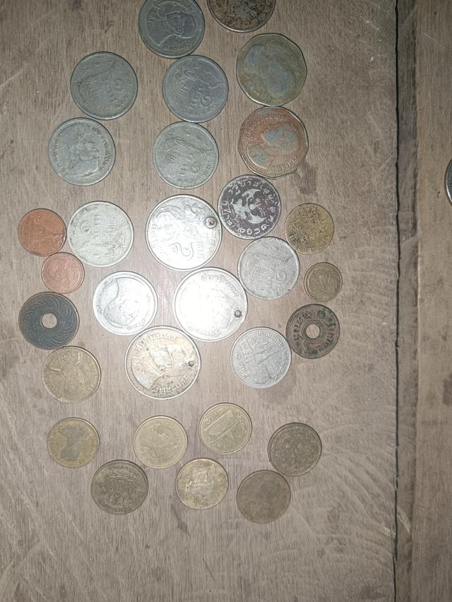 เหรียญ1บาท ราชการที่9 รูปที่ 10