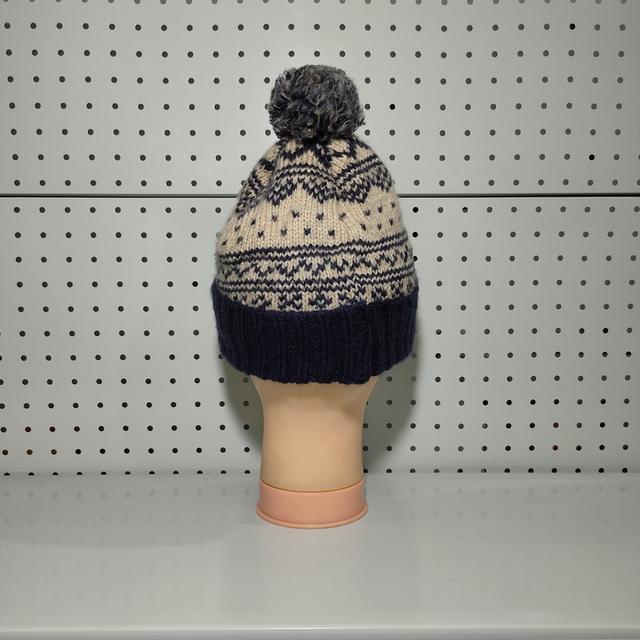 Topshop หมวกไหมพรมลายนอร์ดิก ทรงบีนนี่ รูปย่อยที่ 4