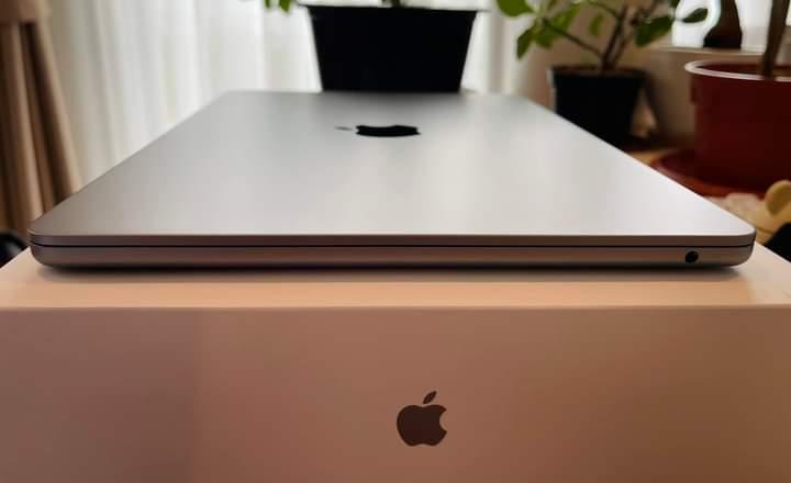 Macbook Air M3 Spacegray