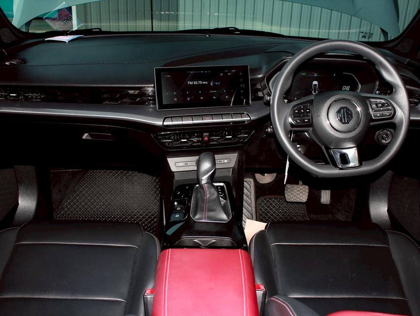 MG 5, 1.5 D+ sunroof ปี 2023 12