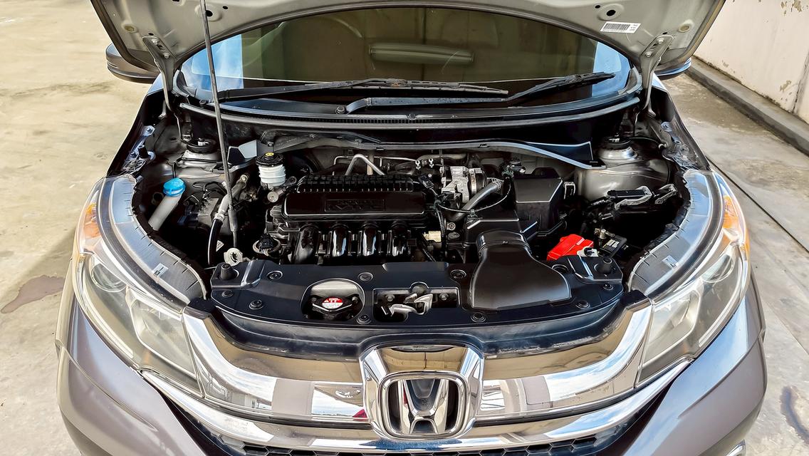 HONDA BR-V 7 ที่นั่ง  1.5SV TOP CVT ปี 2016 10