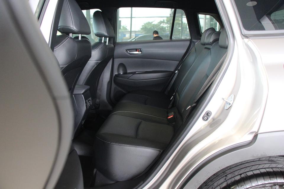 รหัสรถ TKG1161 TOYOTA COROLLA CROSS 1.8 SPORT ปี 2023 10