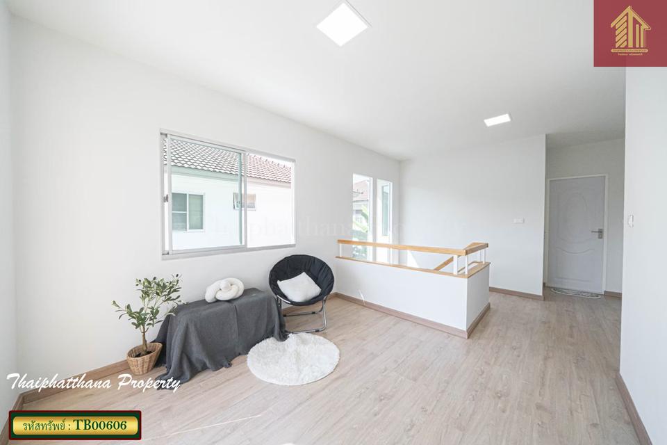 สีวลี รามคำแหง-วงแหวน 11