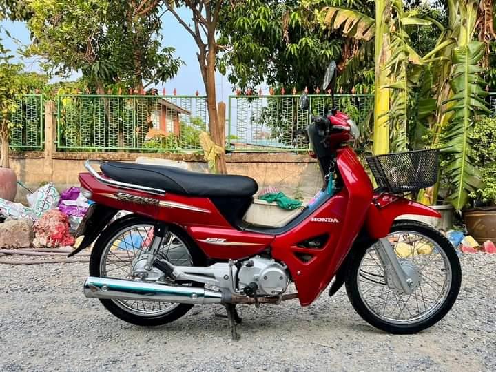 Honda Dream สีแดง ราคาถูก 2