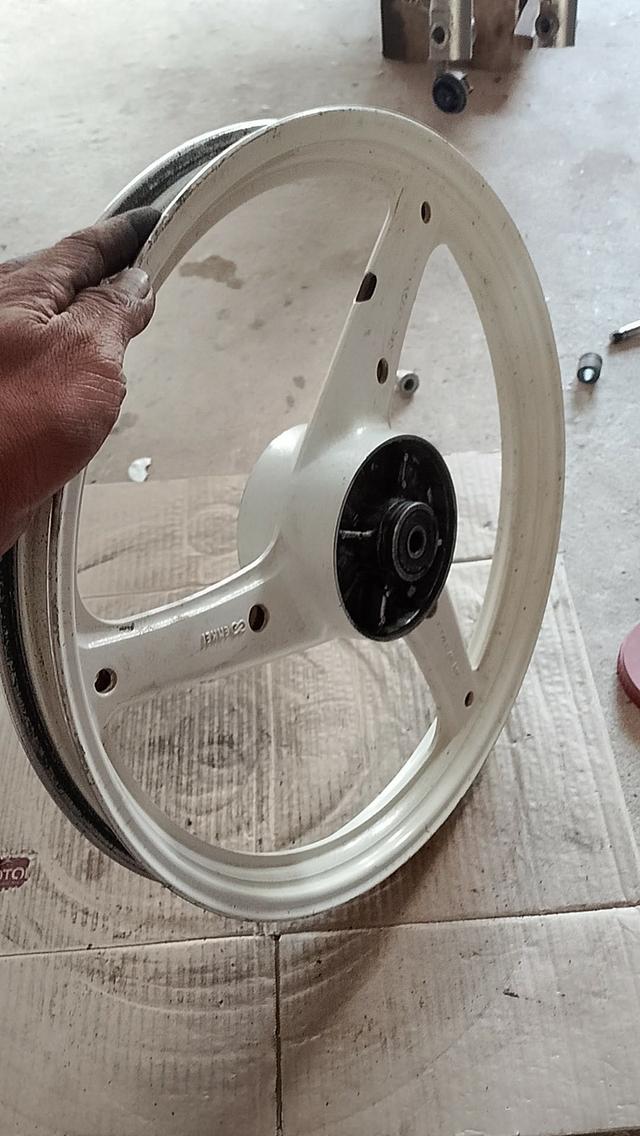 ล้อแม็ก3ก้านมอเตอร์ไซค์ รูปที่ 3